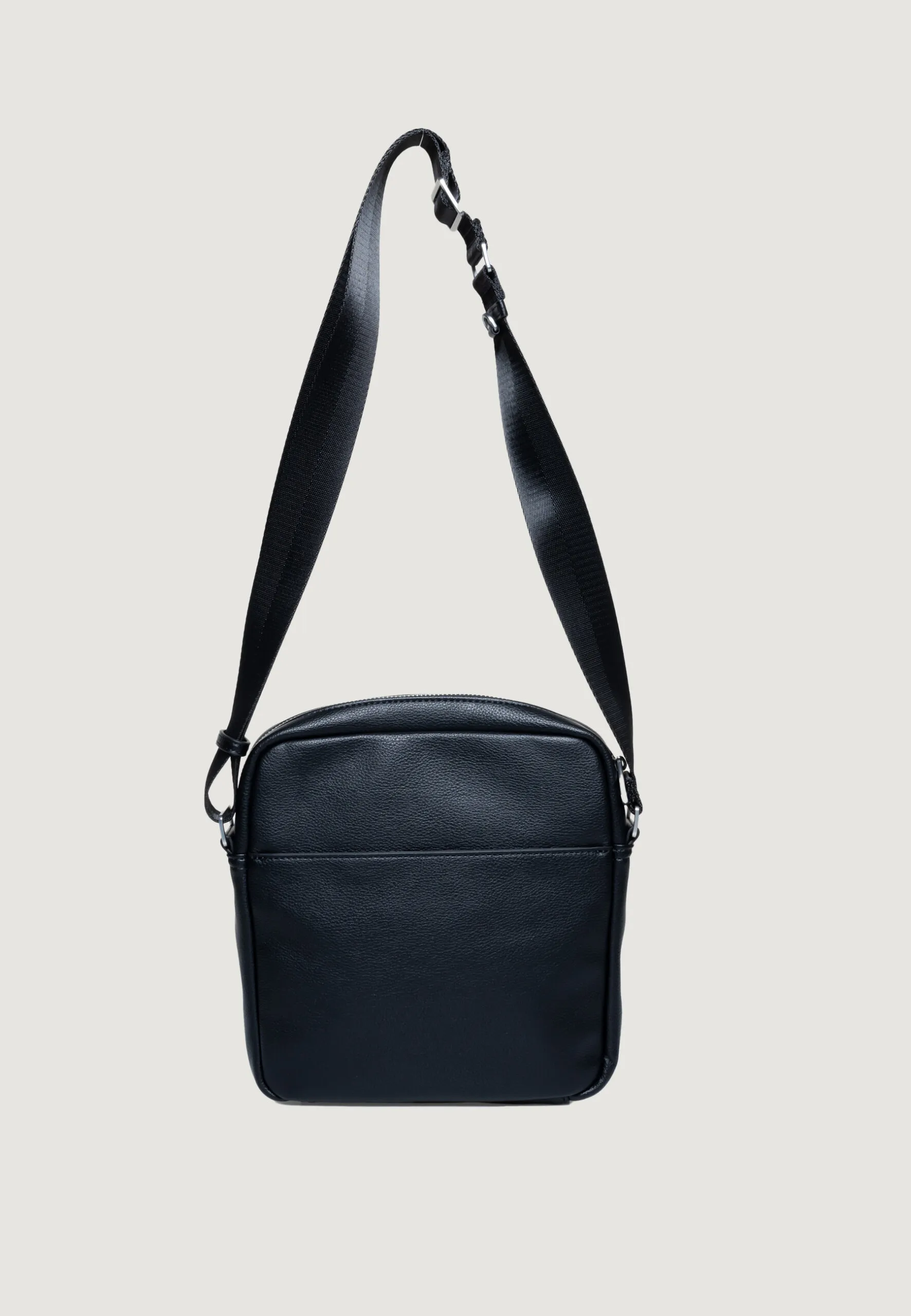 Borsa Guess MESTRE TOP ZIP CROSSBODY Nero