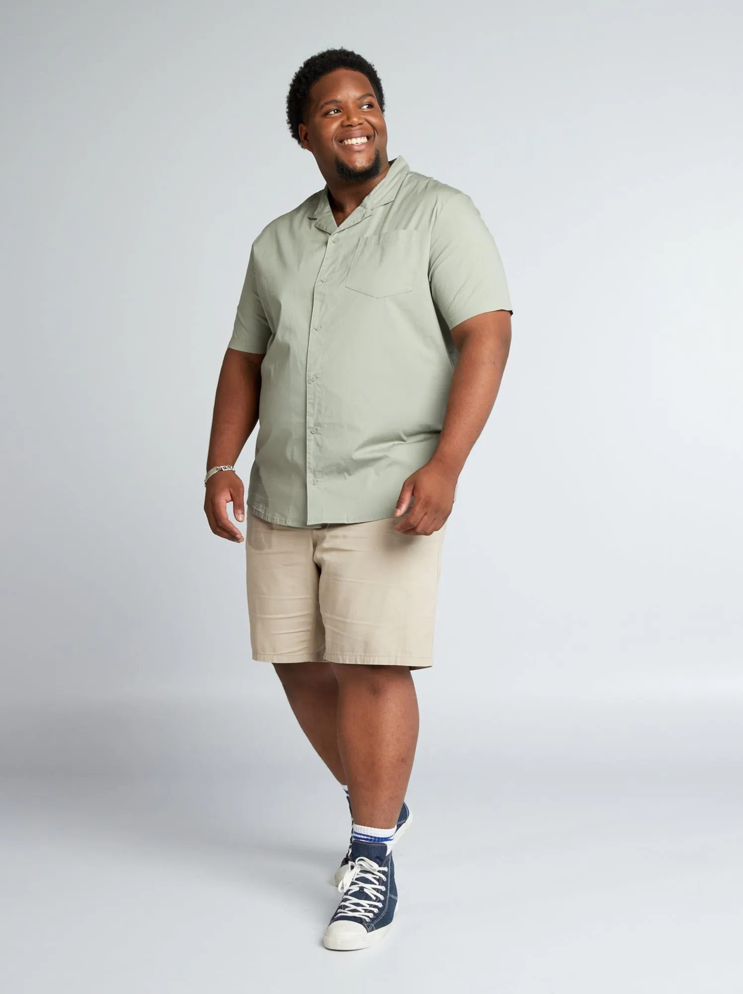 Camicia dritta con taschino - grigio