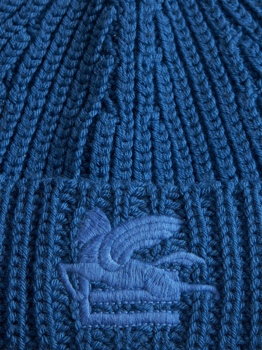 CAPPELLO IN LANA CON LOGO