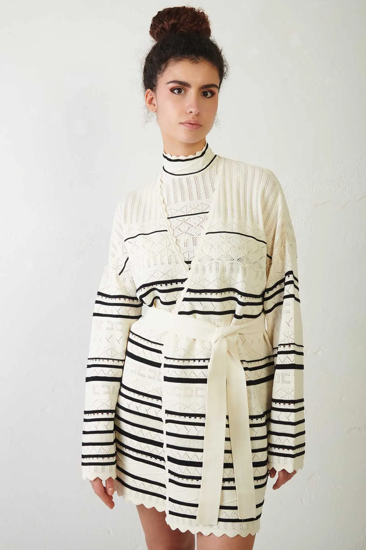 ELISABETTA FRANCHI Cardigan crochet over con cintura