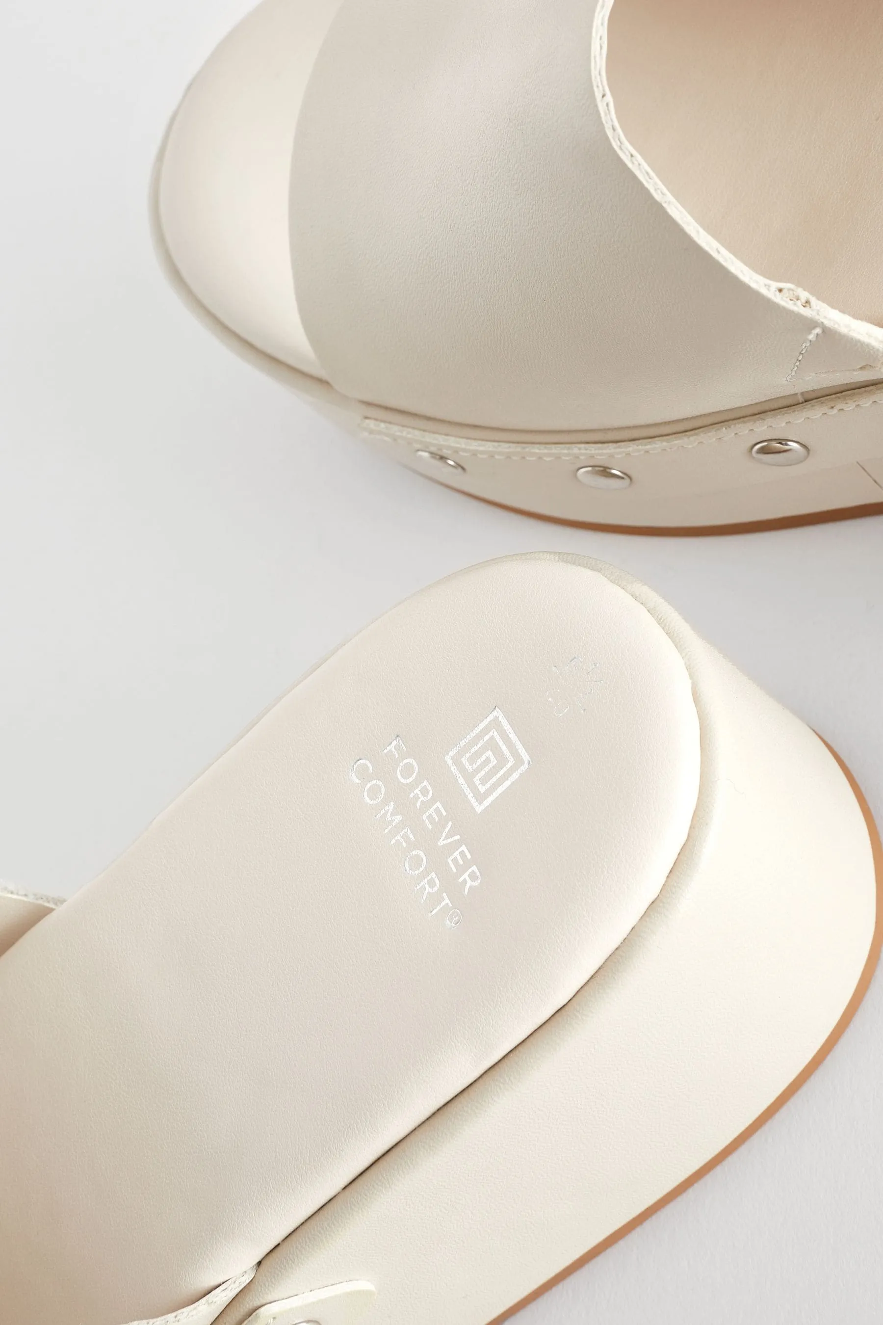 Forever Comfort® - Sabot con borchie e zeppe