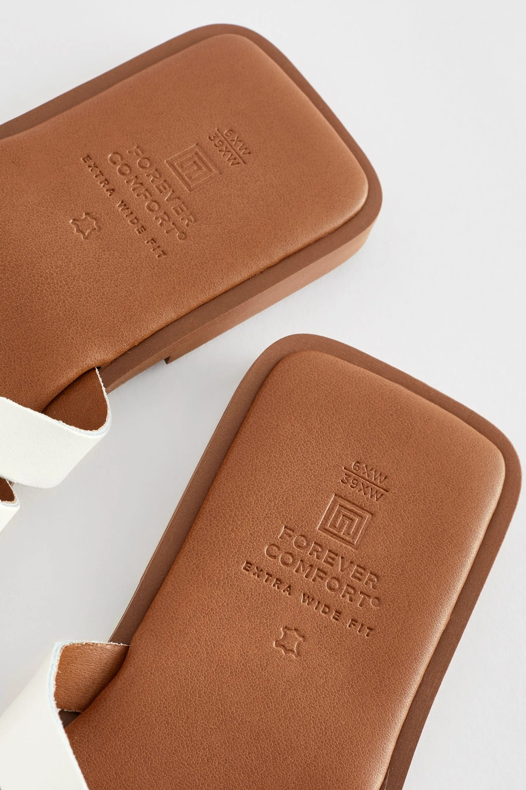Forever Comfort® - Sabot in pelle a reticolo Sandali