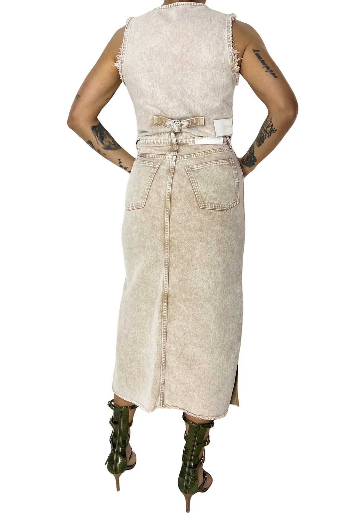 Gilet donna in denim cropped chiusura frontale con bottoni scollo a V e retro a vogatore