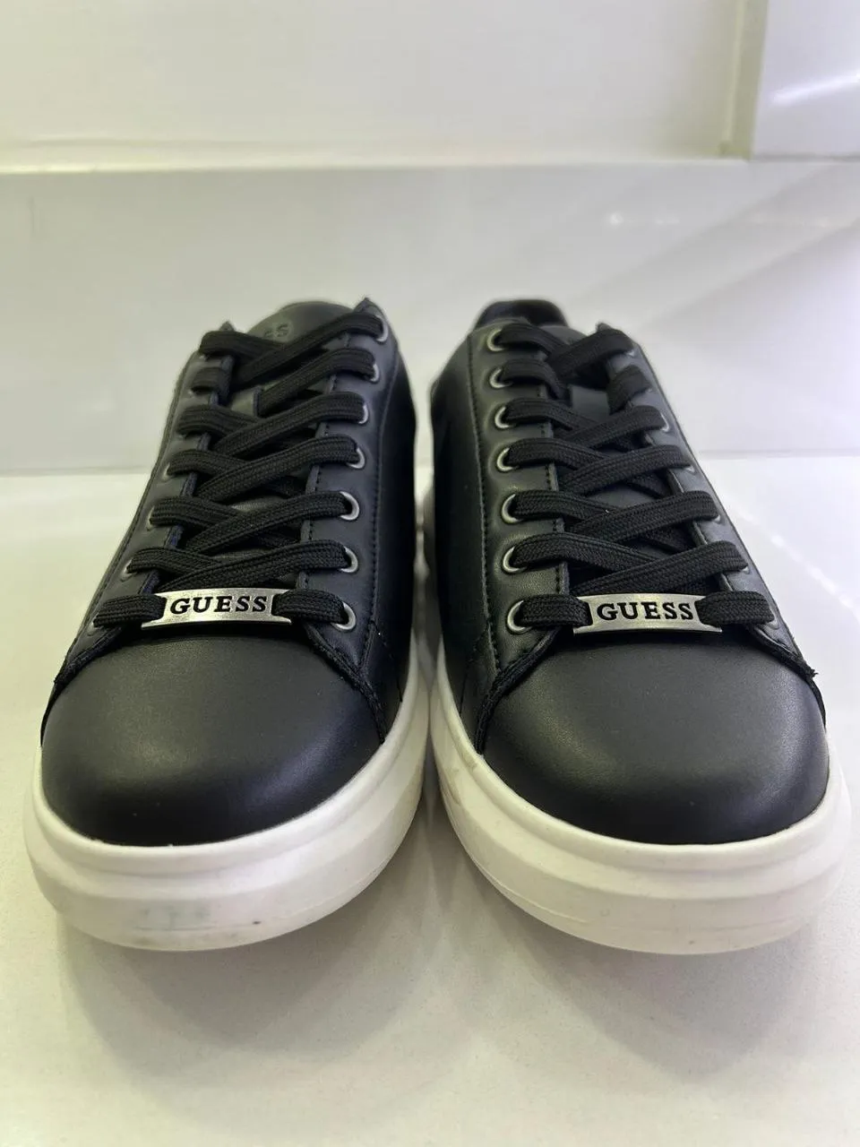 Guess Scarpe