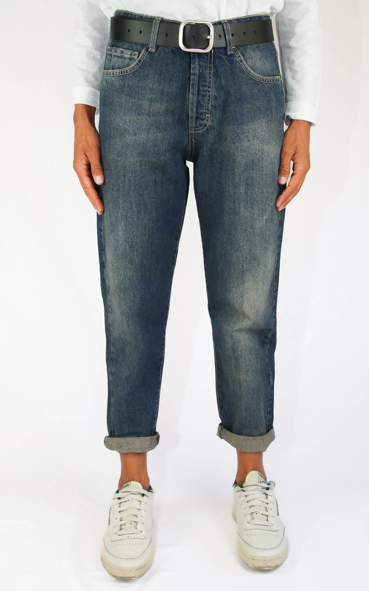 Initial – jeans boyfriend – MARTA