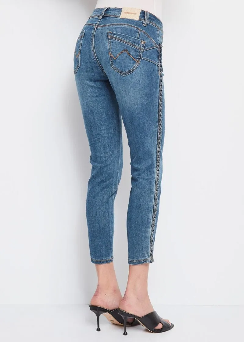 Jeans con motivo intrecciato