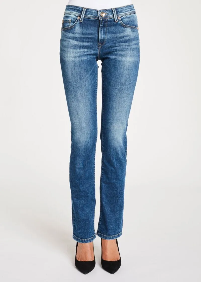 Jeans con tasche logate