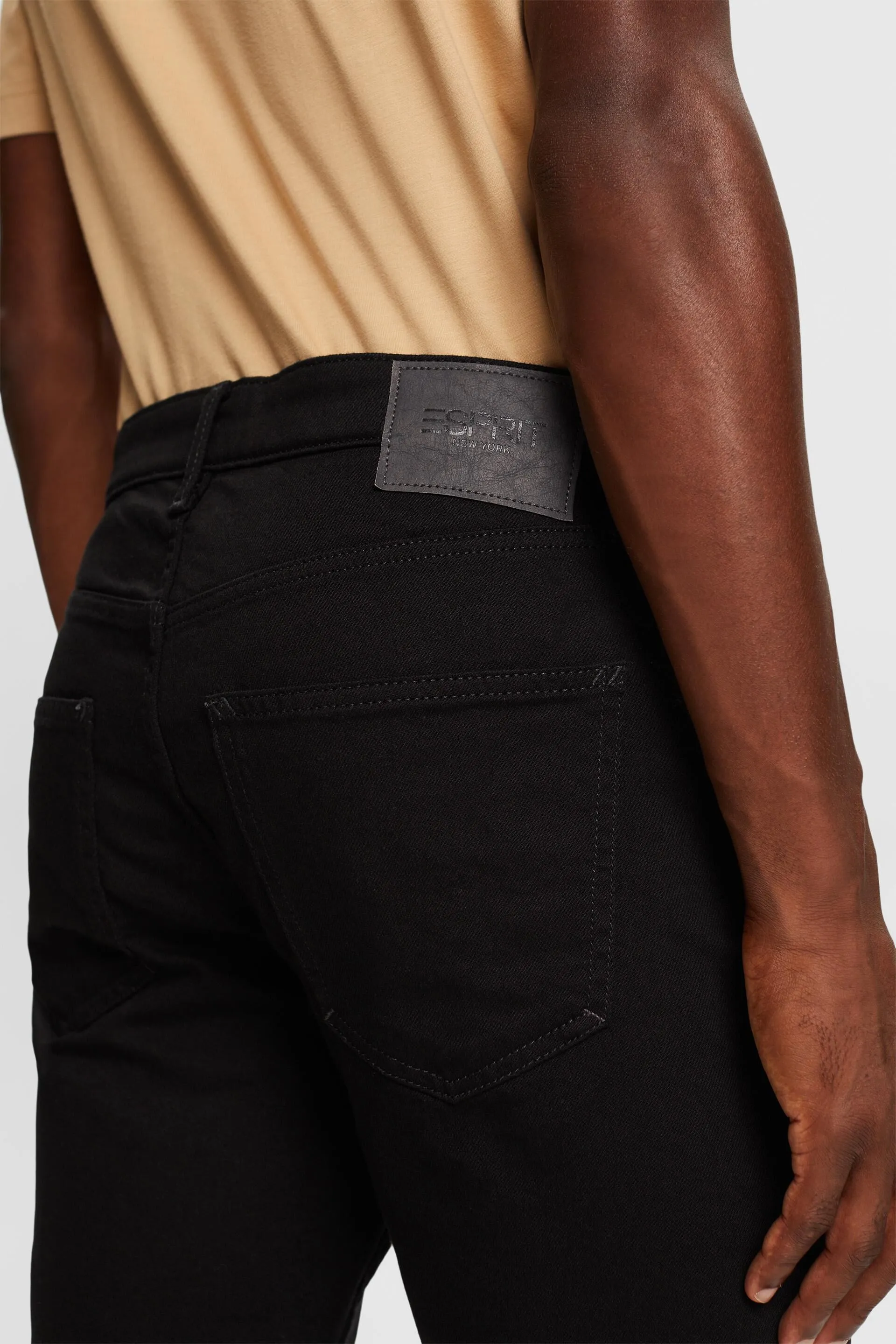 Jeans Slim Fit a vita media