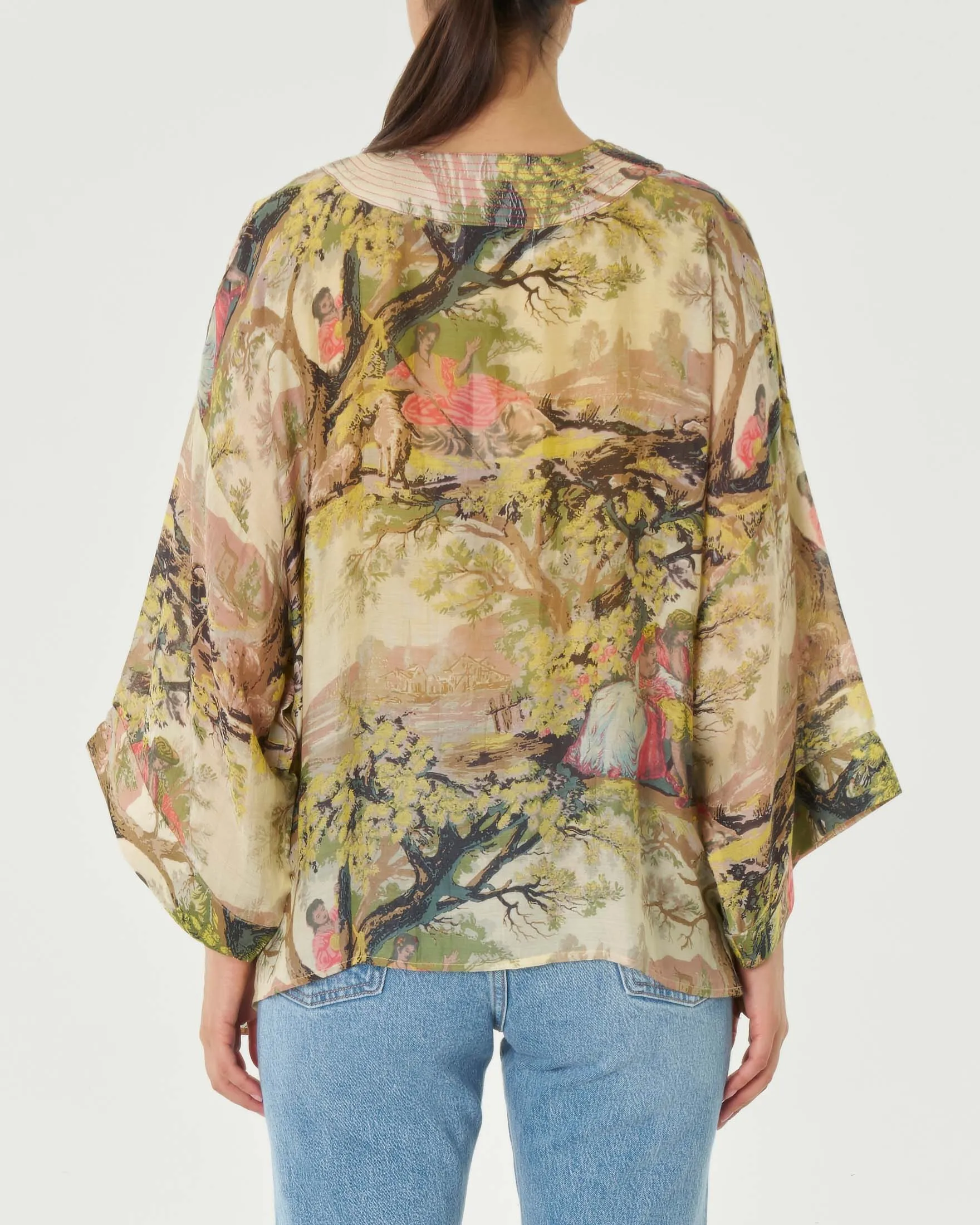 Kimono corto avorio a fantasia dipinto di paesaggio verde gialla e fucsia in cupro e modal