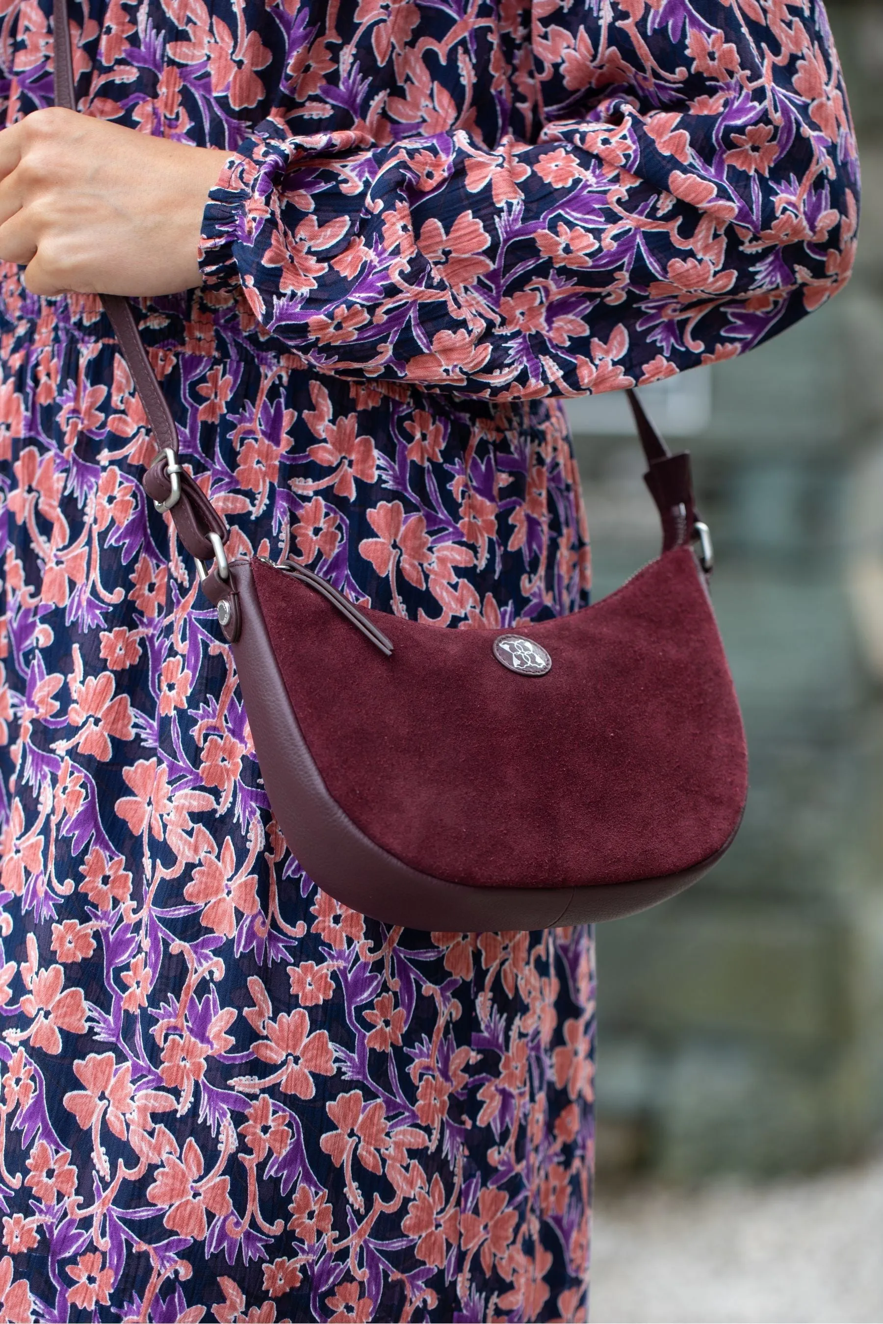 Lakeland Leather - Coniston - Borsa a tracolla a mezzaluna    