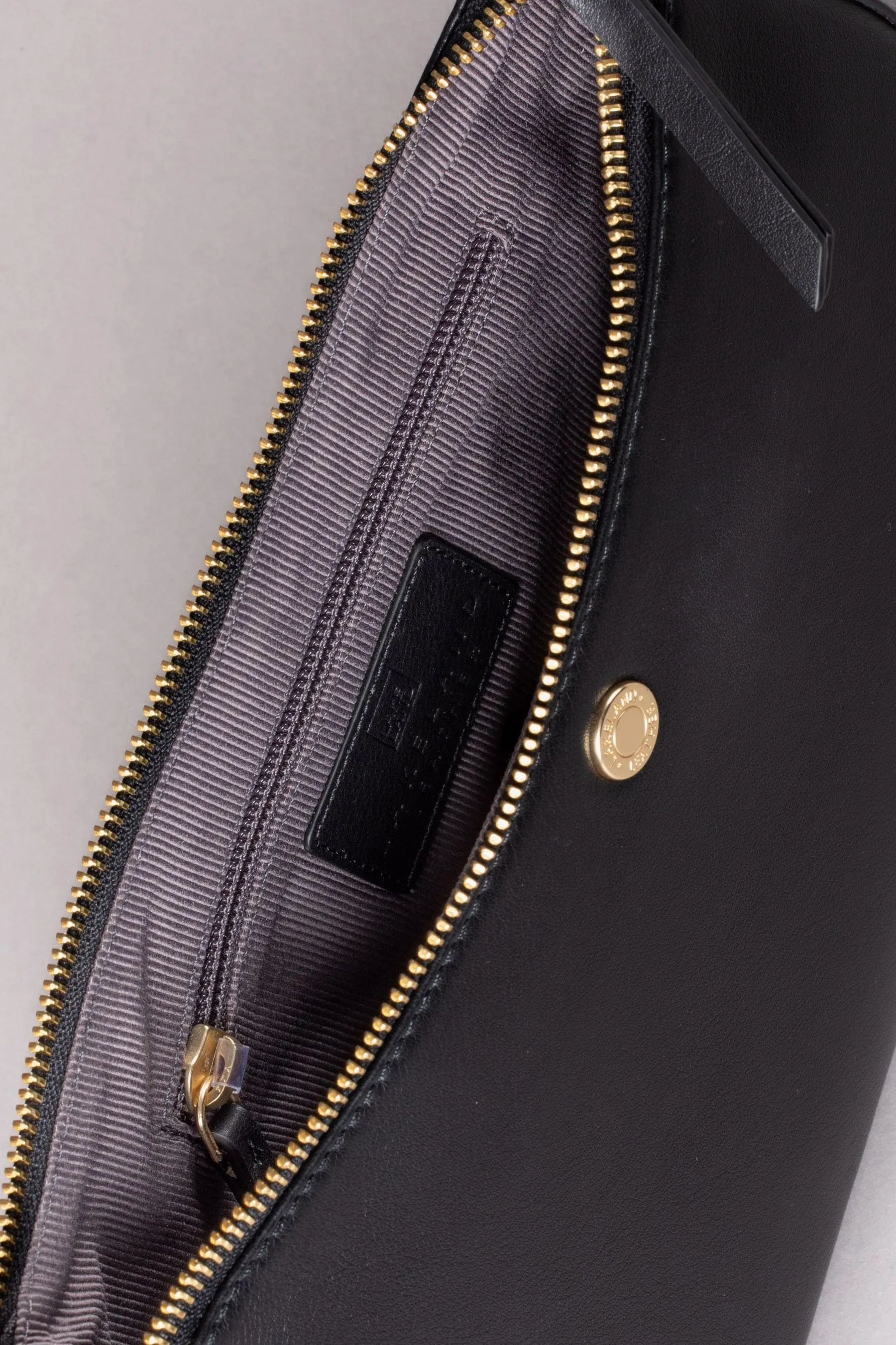 Lakeland Leather Tarnbeck - Borsa a tracolla in pelle curva    
