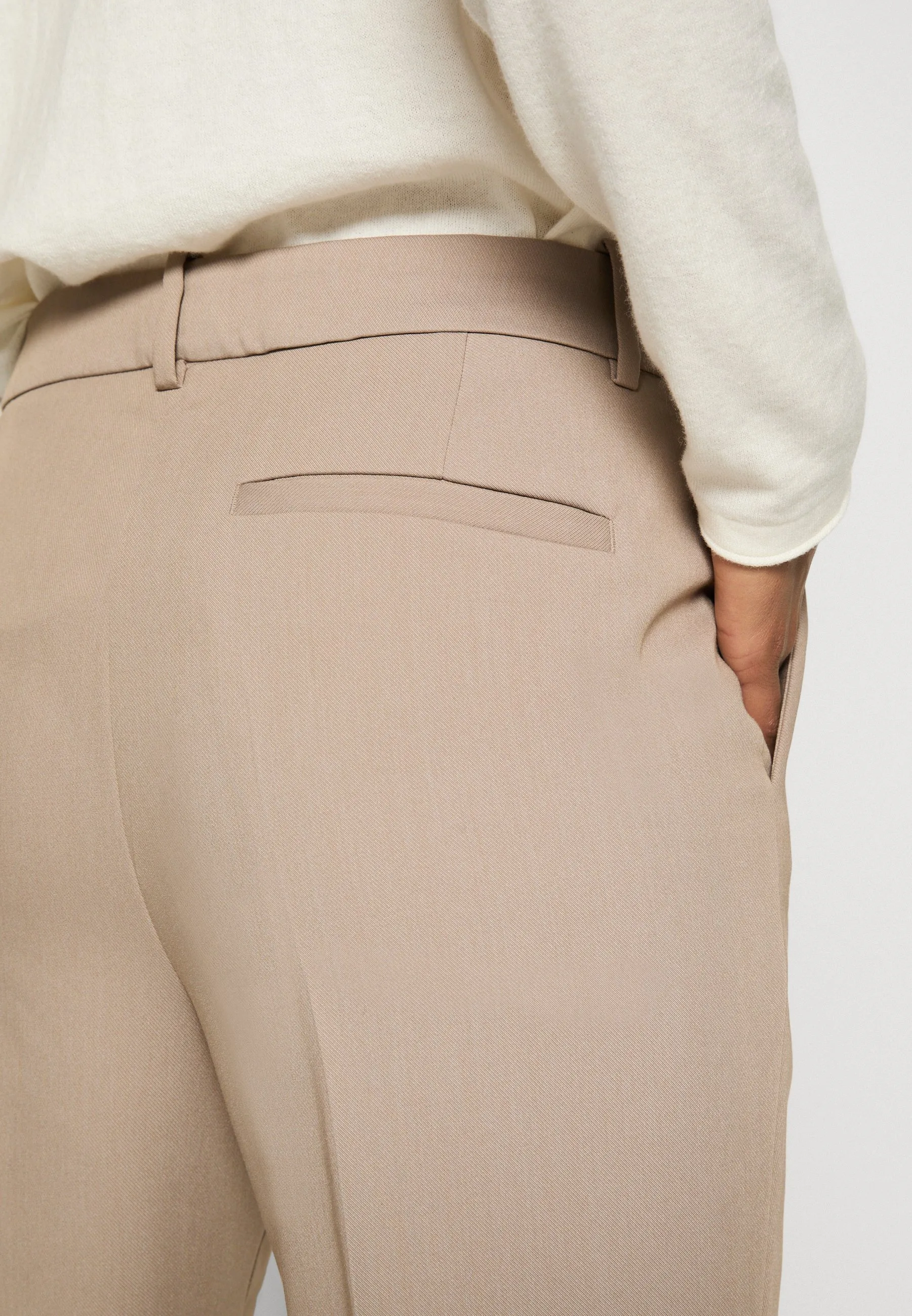 LOW STRAIGHT - Pantaloni