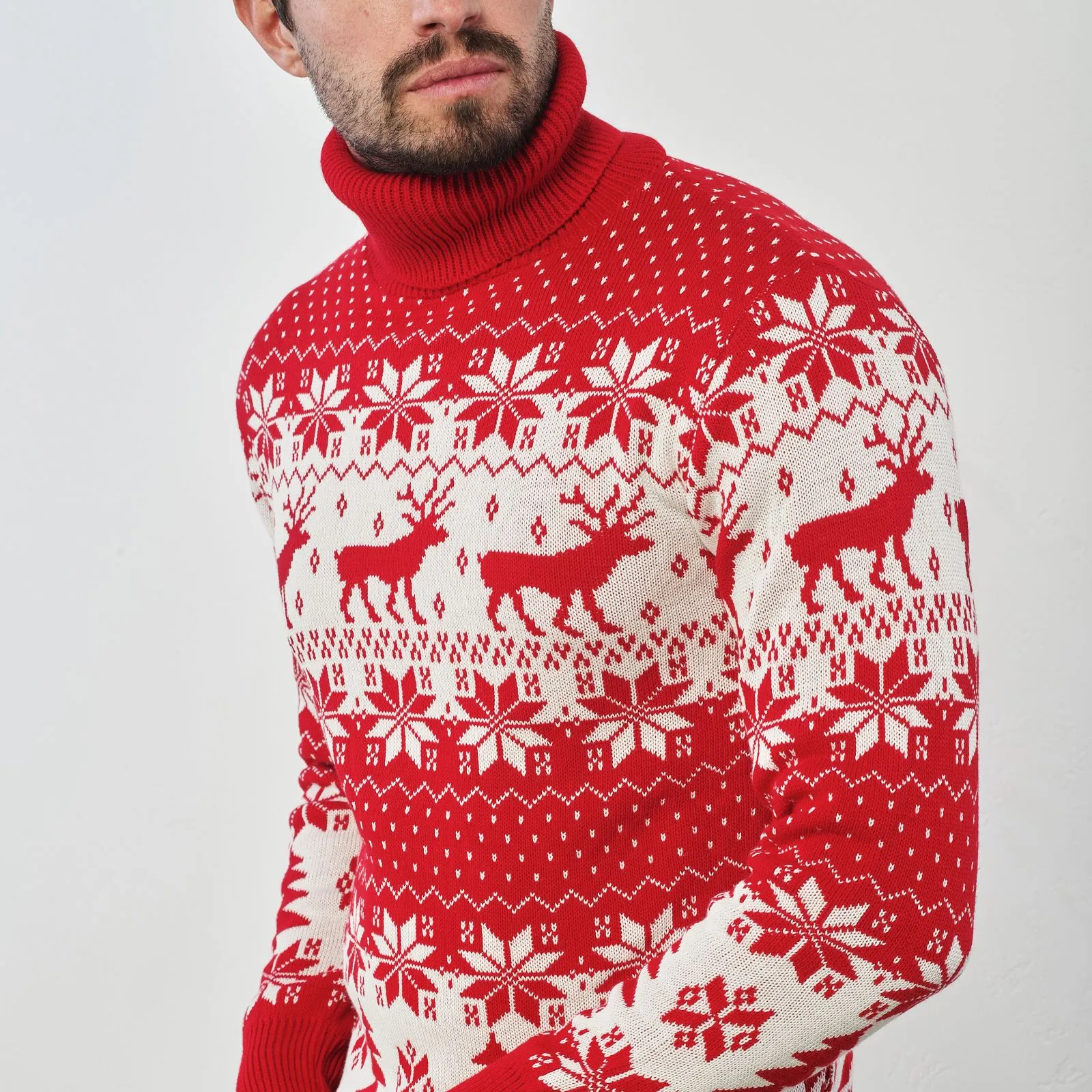 Maglione rosso dolcevita stampa natale