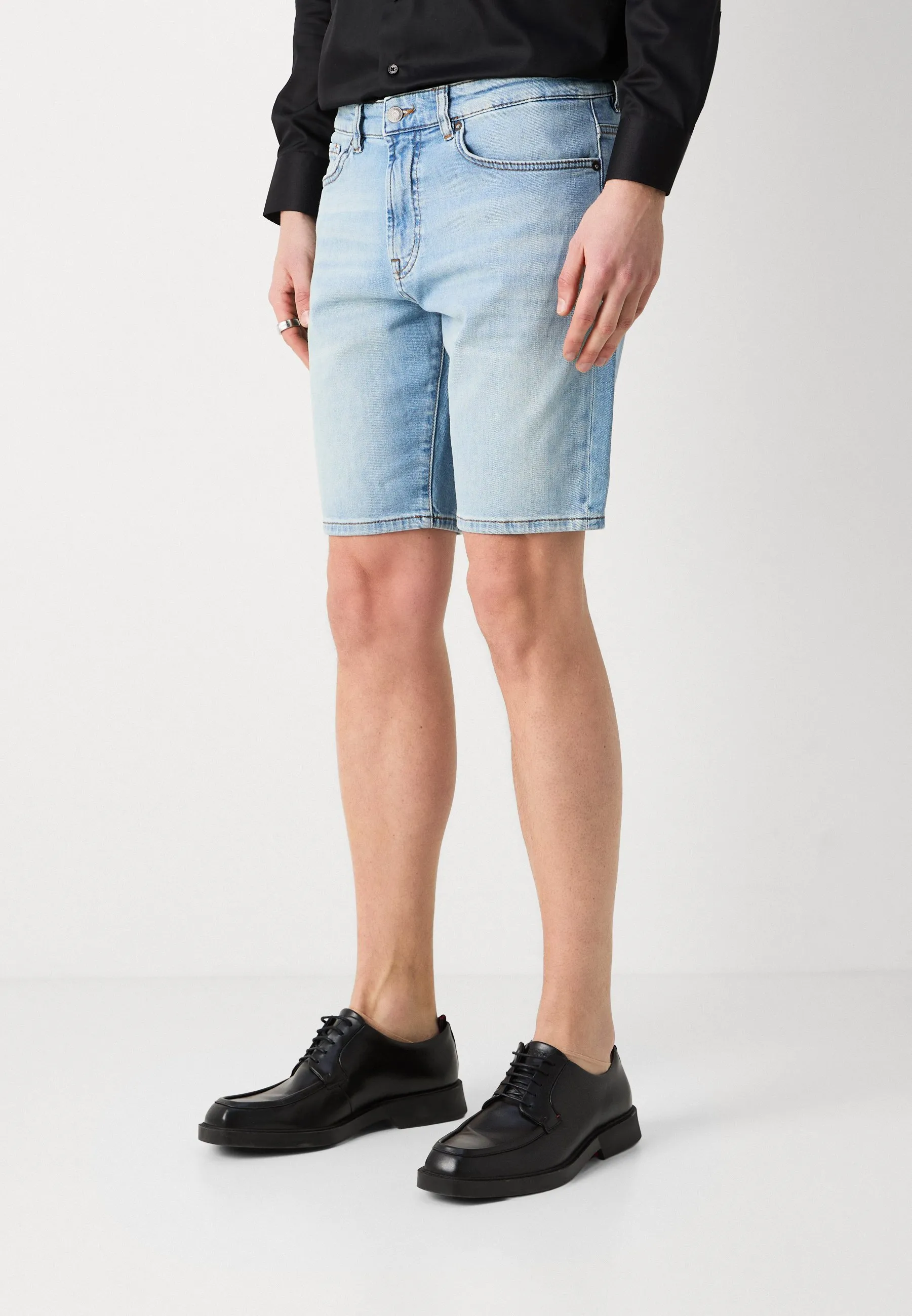 MAINE - Straight Leg - Shorts di jeans