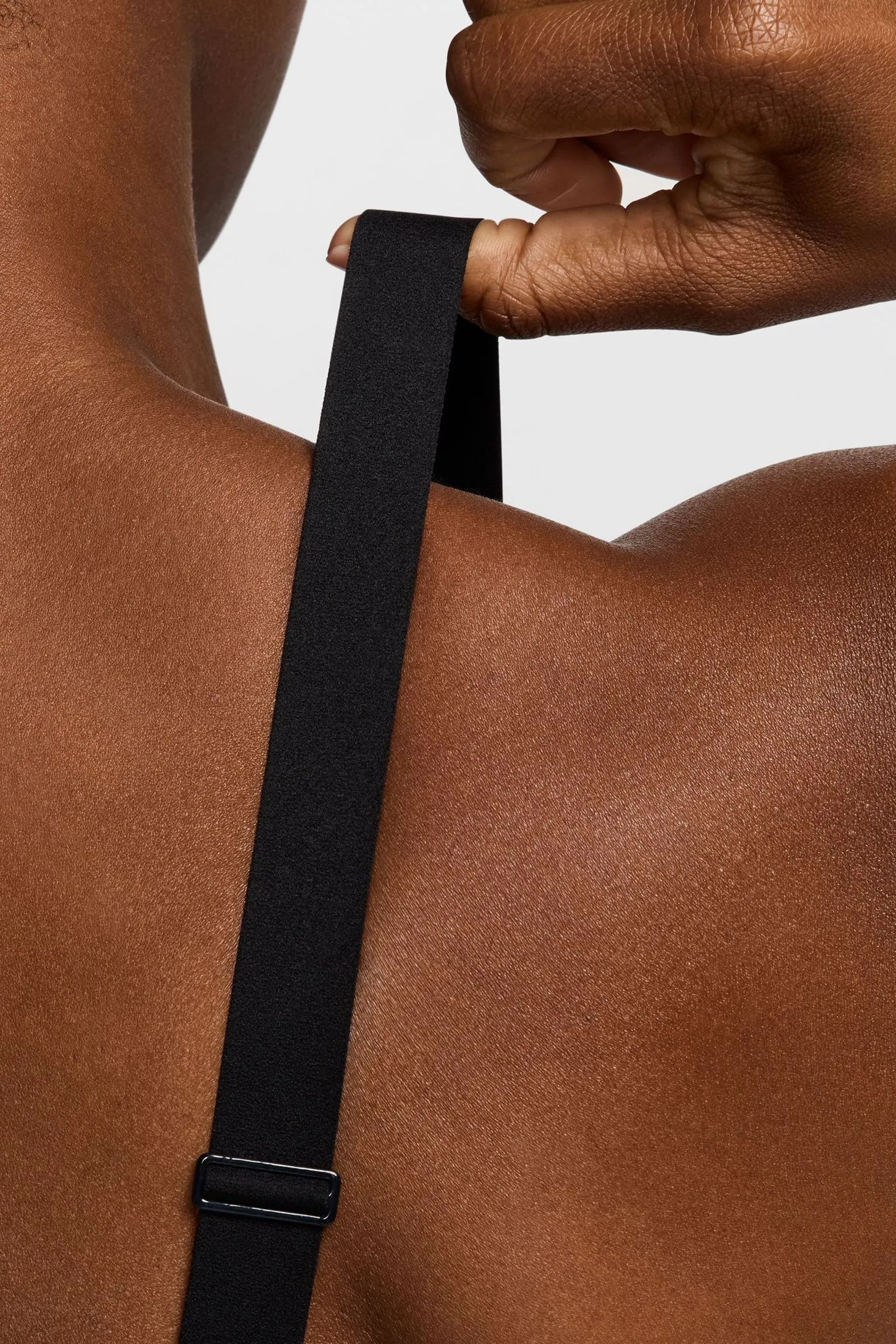Nike - Indy - Reggiseno sportivo imbottito a sostegno medio
