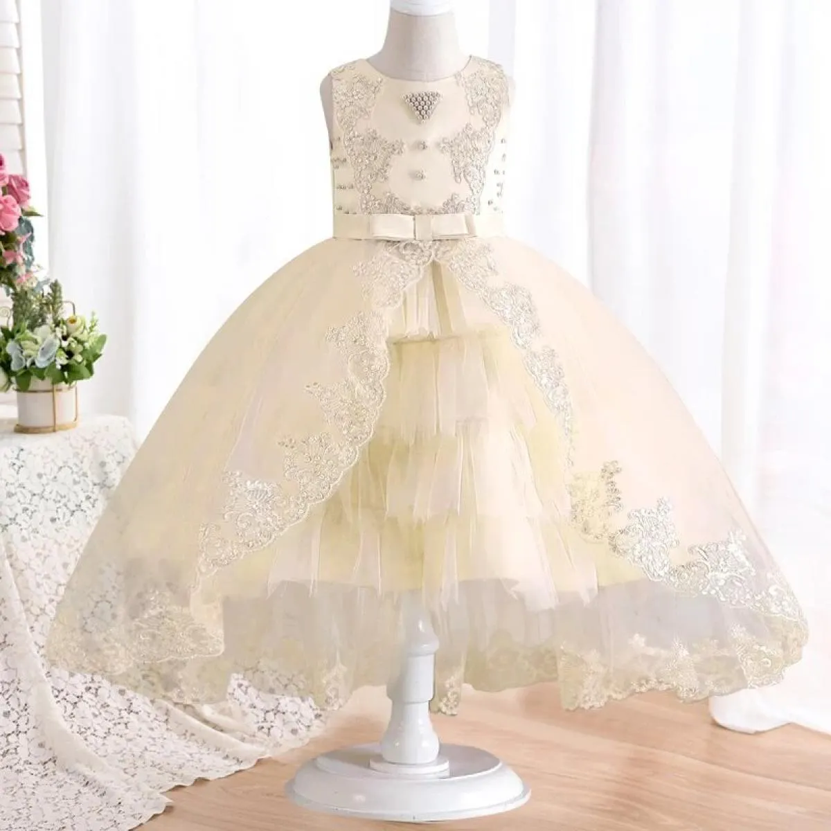Nuovo vestito di Halloween per ragazze Splendido abito da sera con trascinamento per feste di ballo di Natale adatto per costume