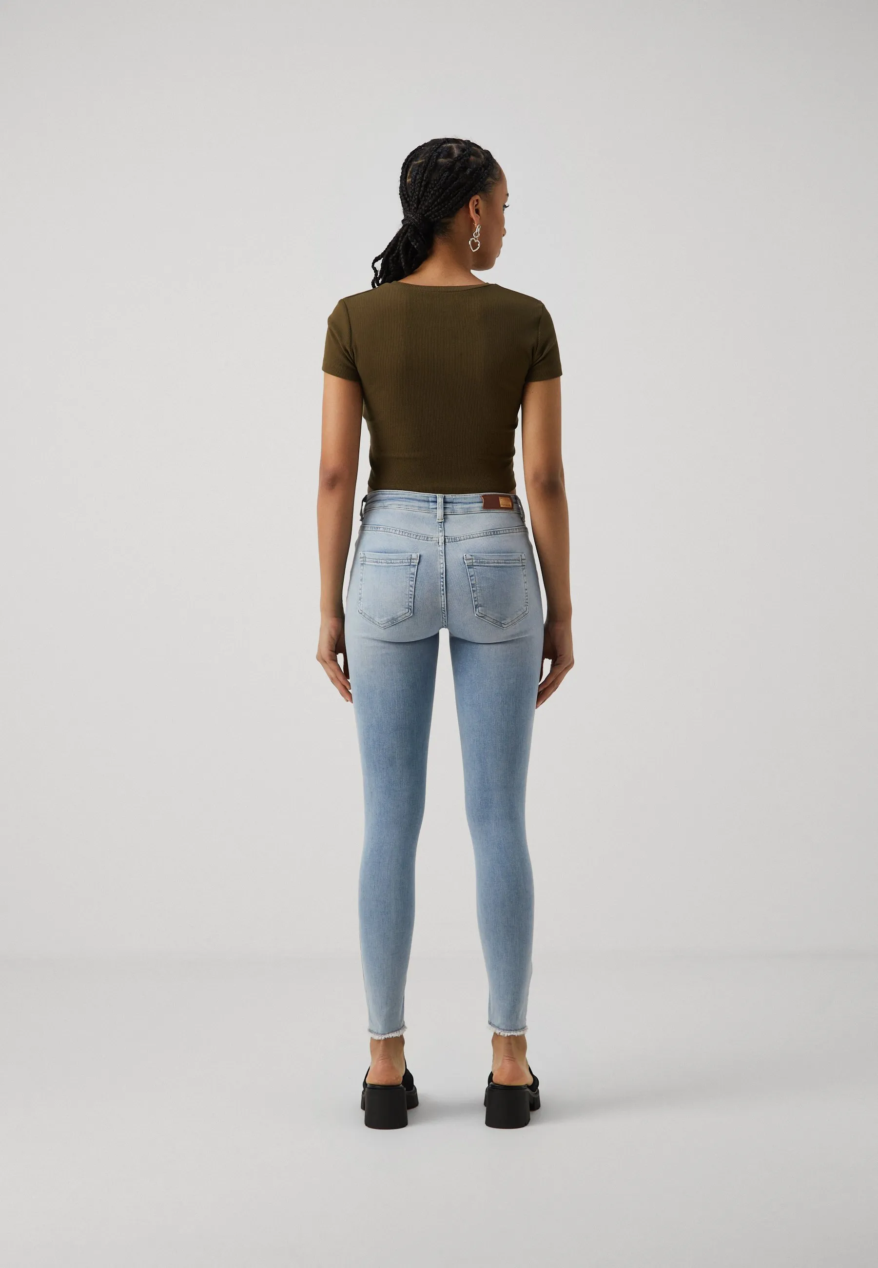 ONLBLUSH LIFE MID RAW - Jeans Skinny Fit