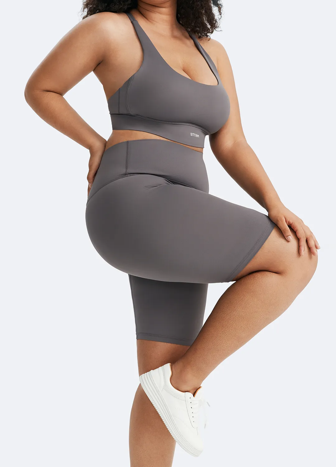 Pantaloncini a vita alta  