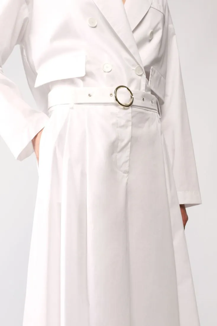 Pantaloni a palazzo con pinces e cintura