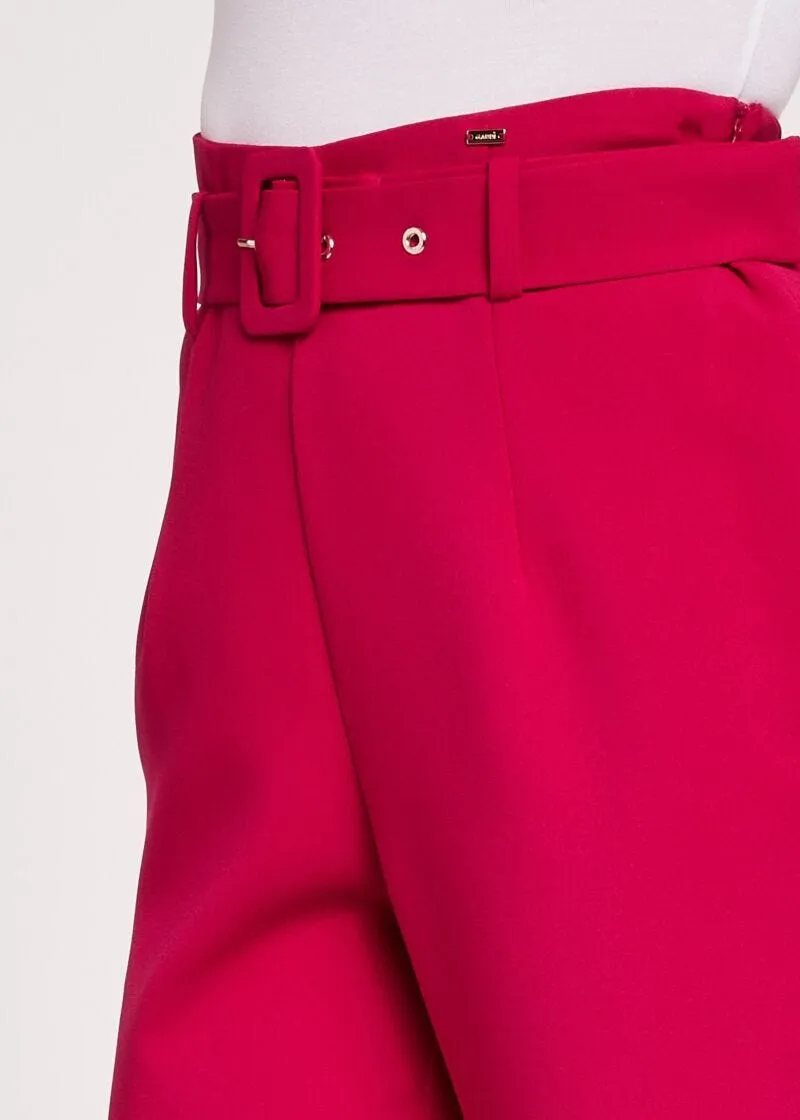 Pantaloni a sigaretta