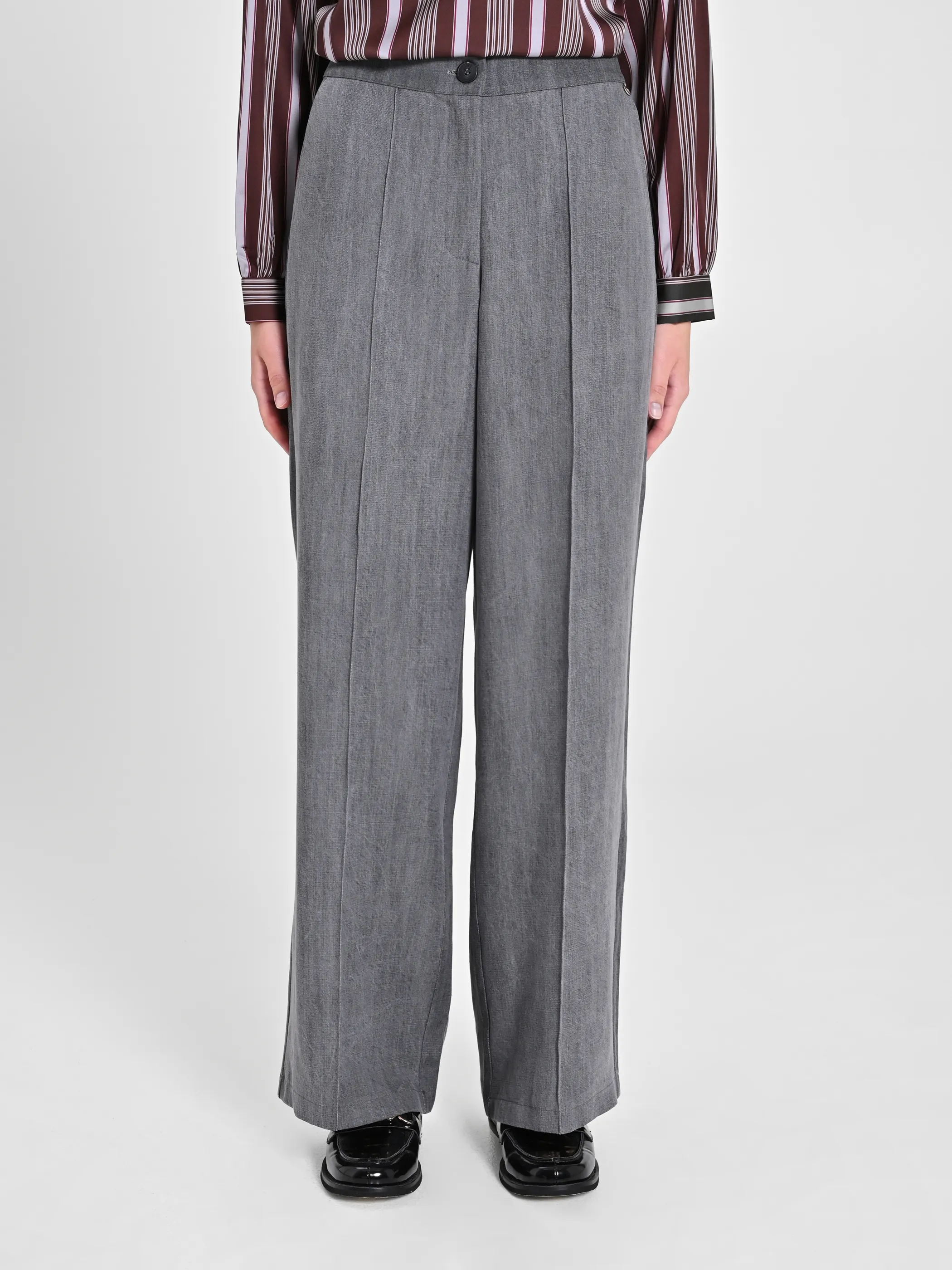      Pantaloni Grigi Ampi     