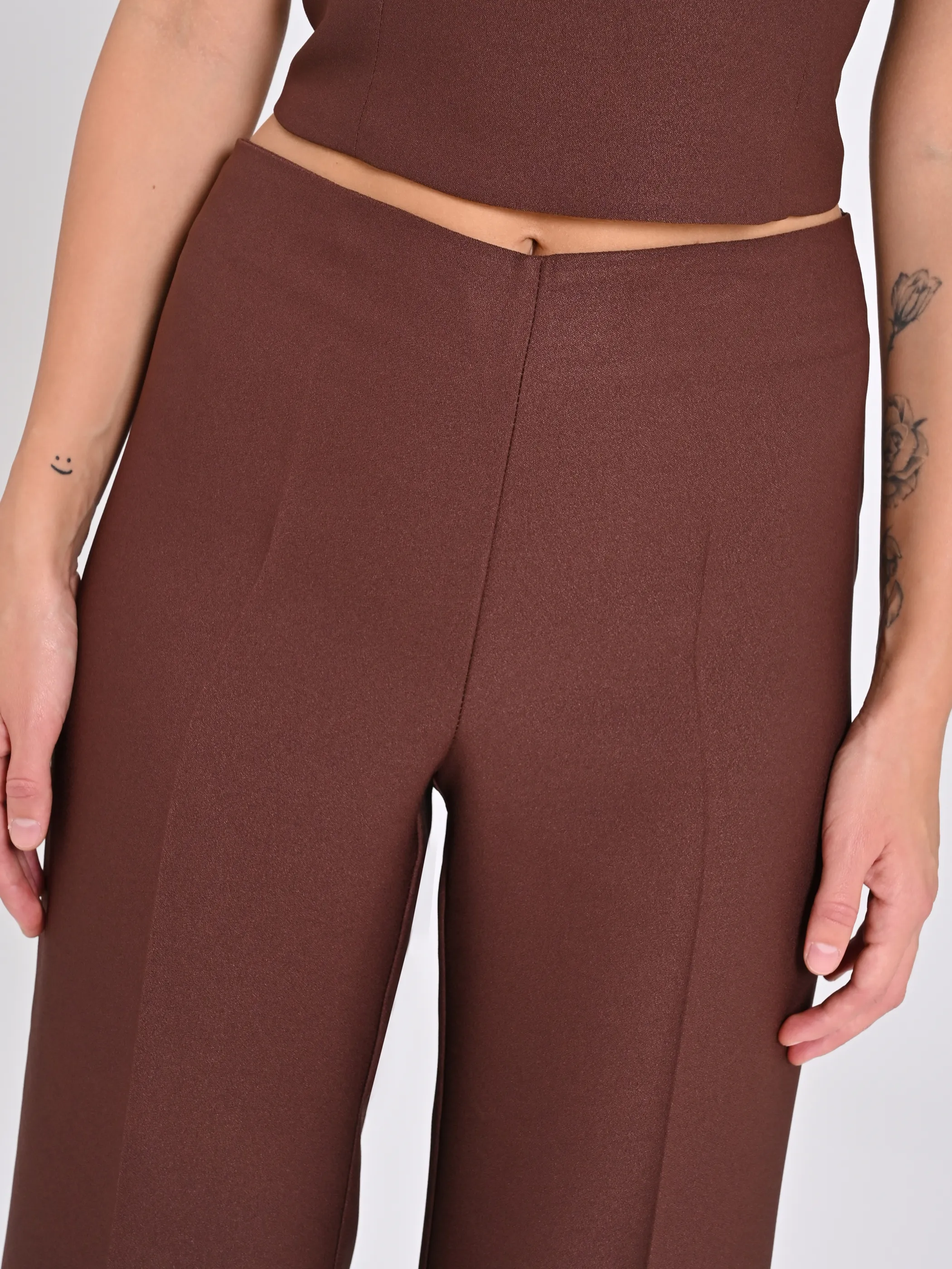      Pantaloni in Envers Satin Marrone     