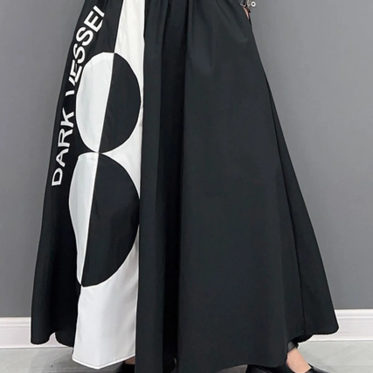 Qing Mo Moda Per Il Tempo Libero A Vita Alta Nero Bianco Splicing Gonna Donna 2023 Estate Il Nuovo Marchio Alla Moda Gonna di Gr