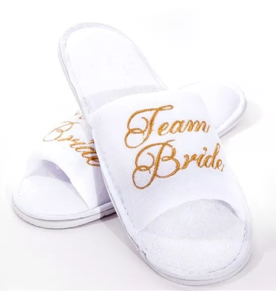 Scarpe per il benessere della sposa del team