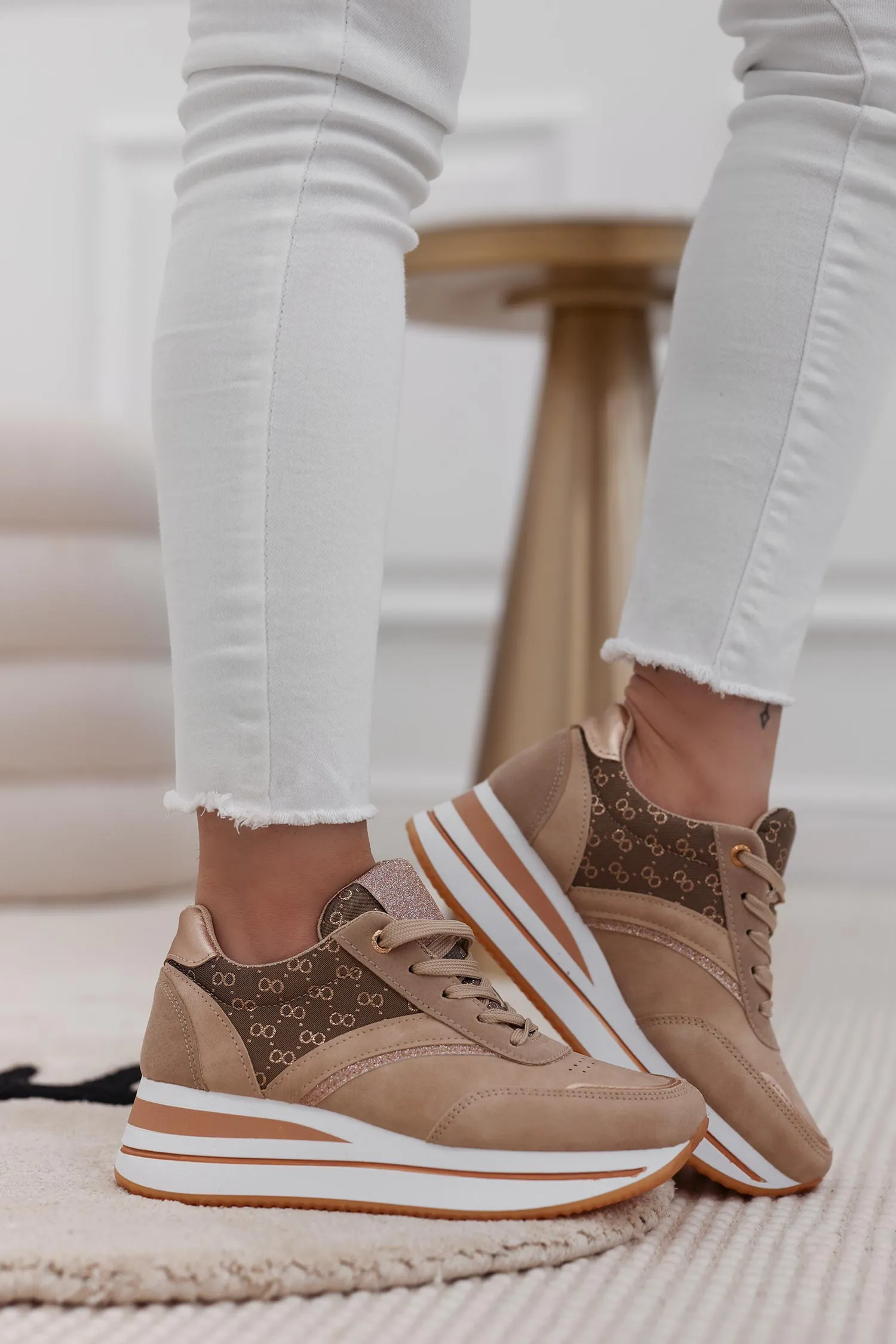 Sneakers fango con glitter