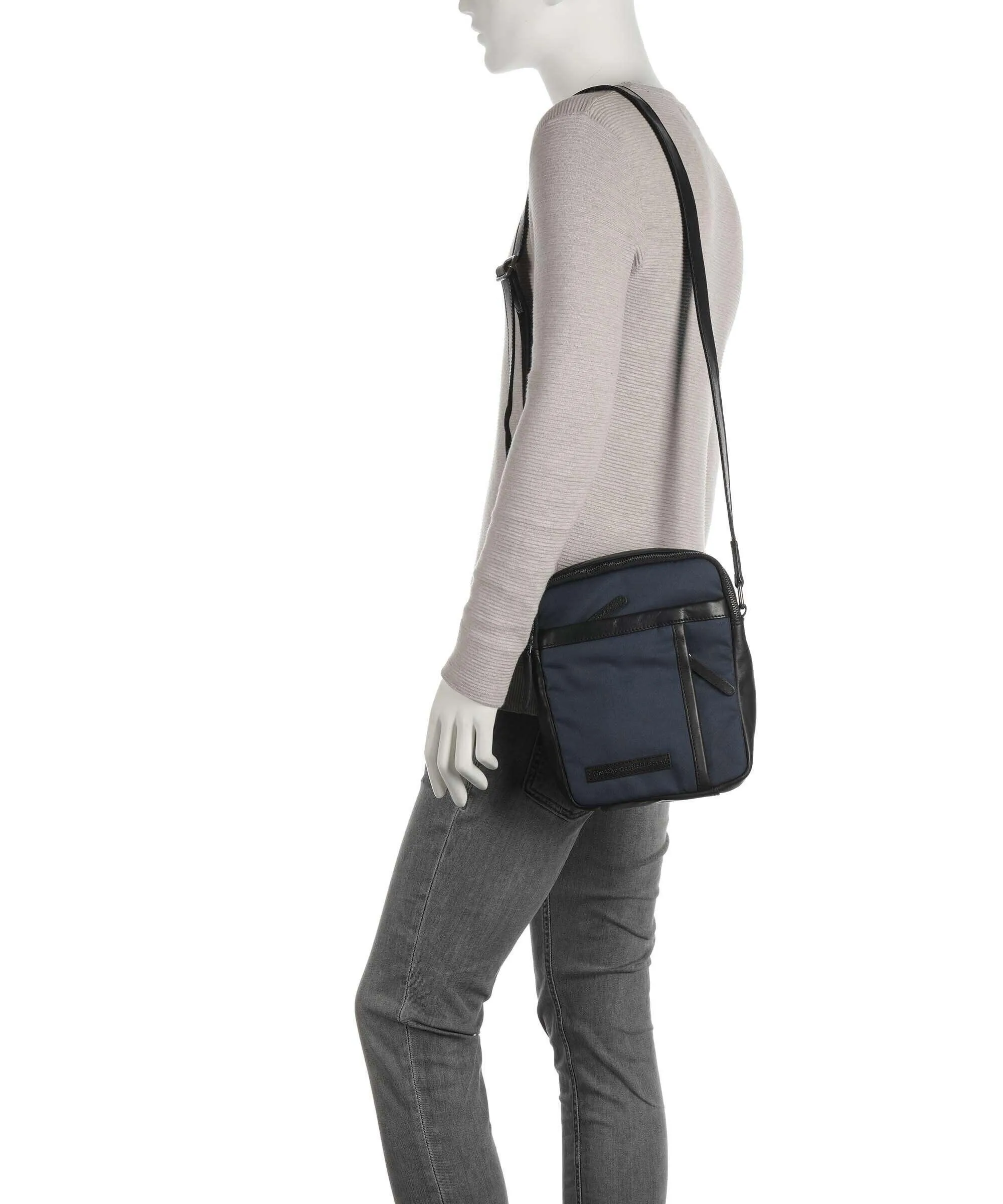  The Chesterfield Brand Fusion Arendal Borsa a tracolla nylon, pelle navy  
