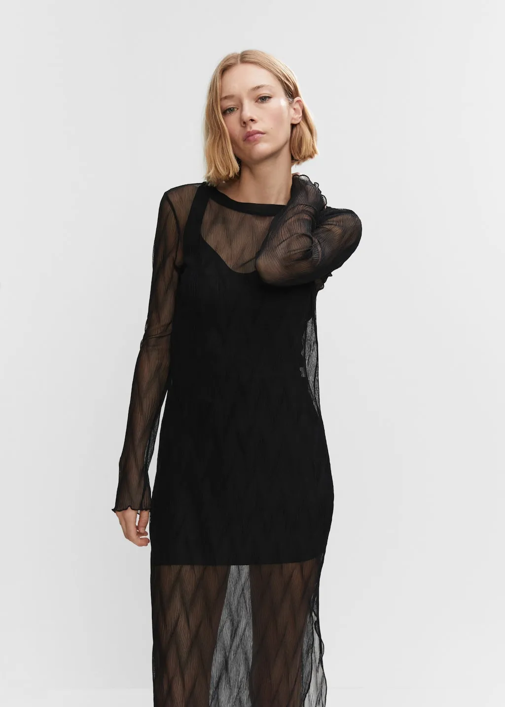 Vestito tessuto semitrasparente