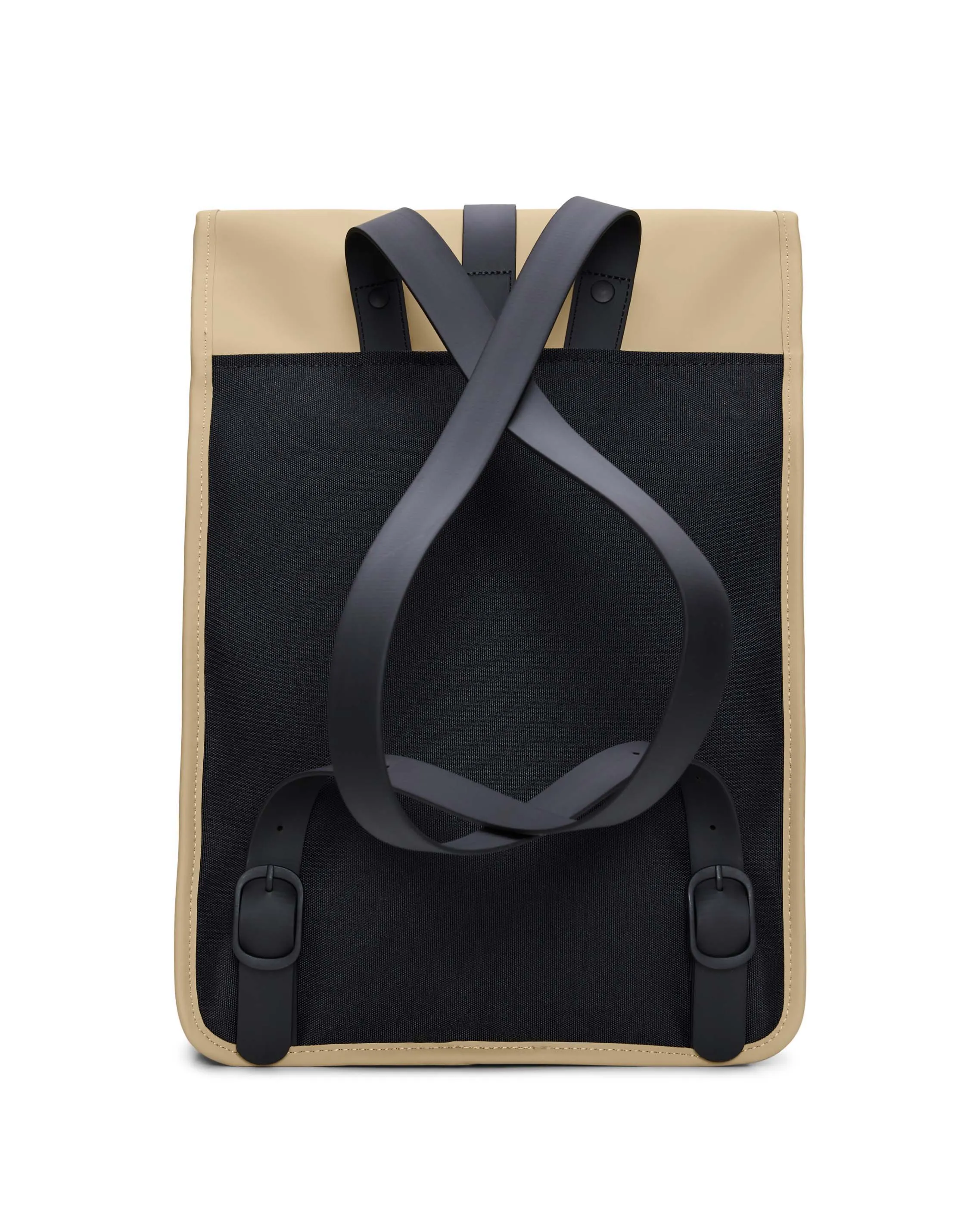 Zaino Rucksack color cammello in tessuto impereabile effetto gommato con patta